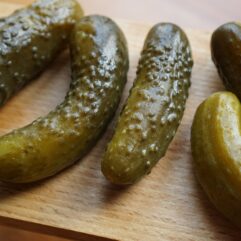 Pepinillos (Whole Pickles)
